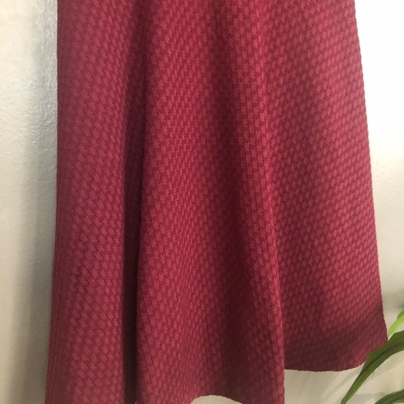 Maroon Zara soft knit dress from Spain. 🇪🇸 size Med. - Picture 4 of 7